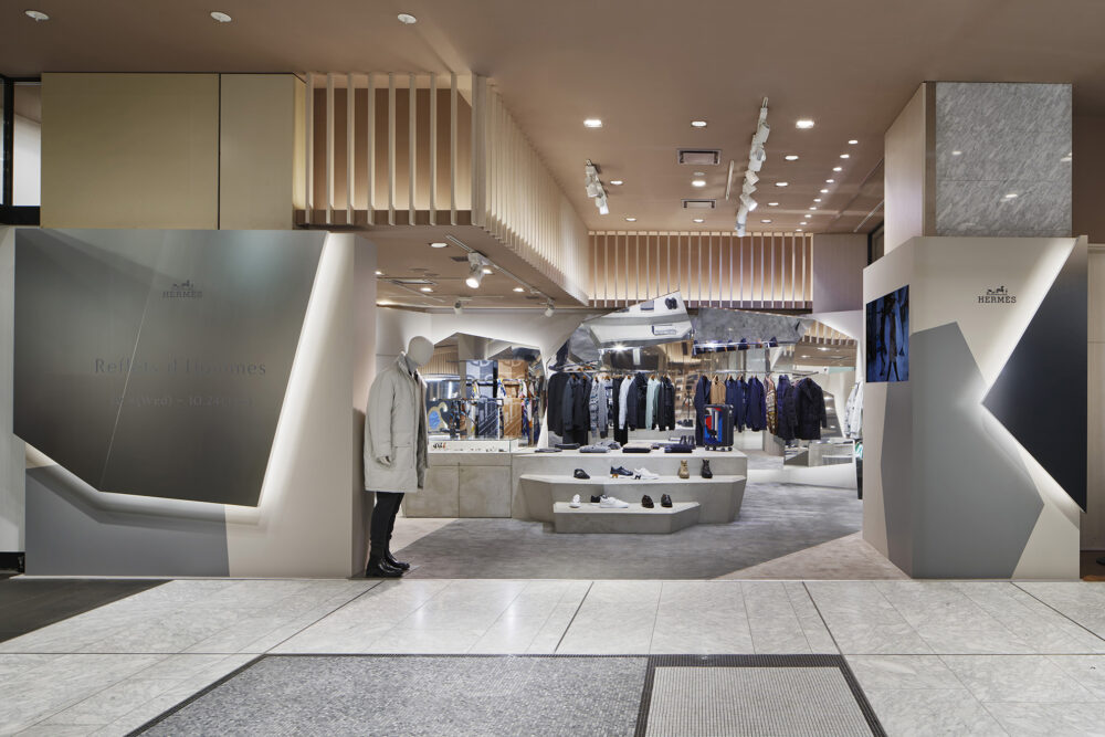 HERMÈS Mens Pop-up “Reflets d’Homme”